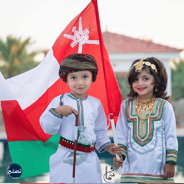ملابس العيد الوطني العماني للاطفال
