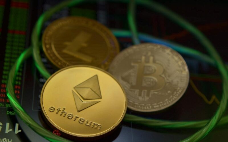 السعودية تستعد لإطلاق قوانين لرعاية تداول العملات الرقمية في عام 2025