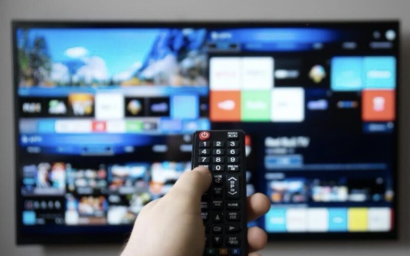 لماذا أصبحت حماية البيانات ضرورية لعشاق أجهزة التلفزيون الذكية في عام 2026؟